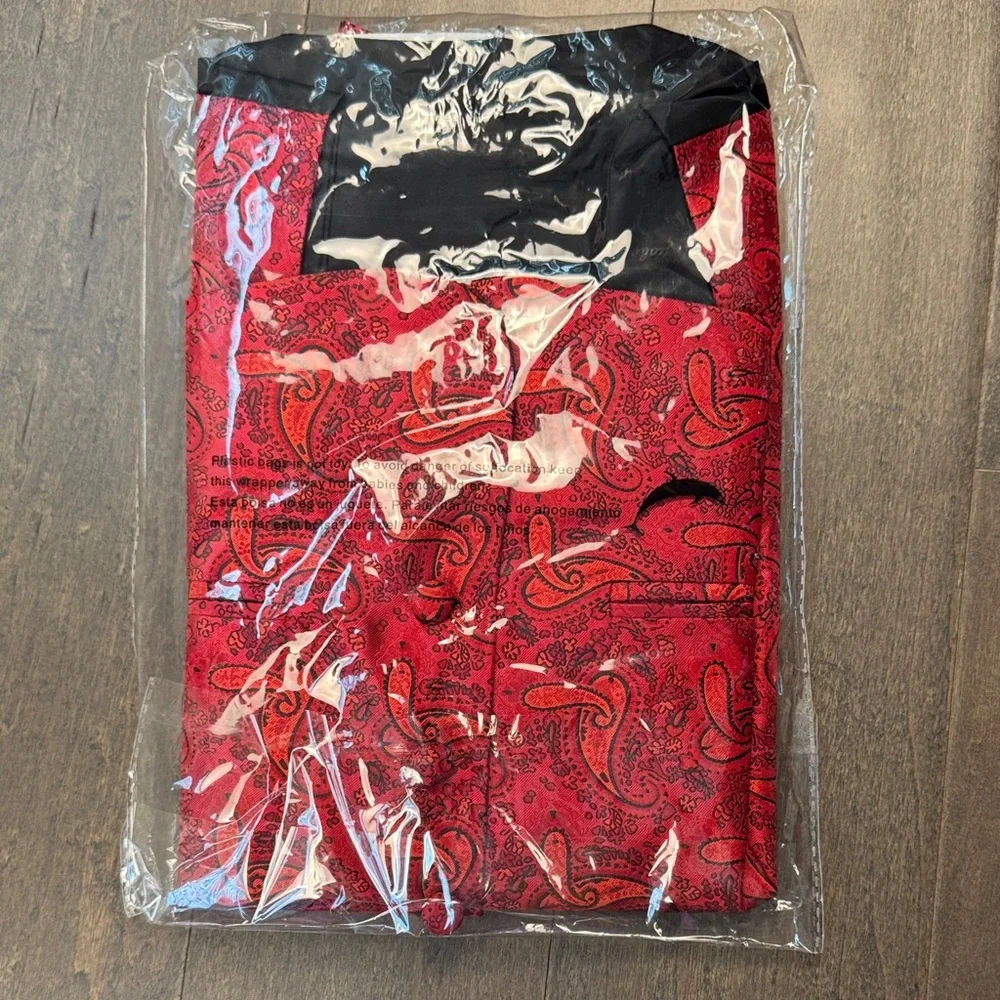 Gioberti Boys Size 12 Red Paisley 4 Piece Formal Vest Set NWT